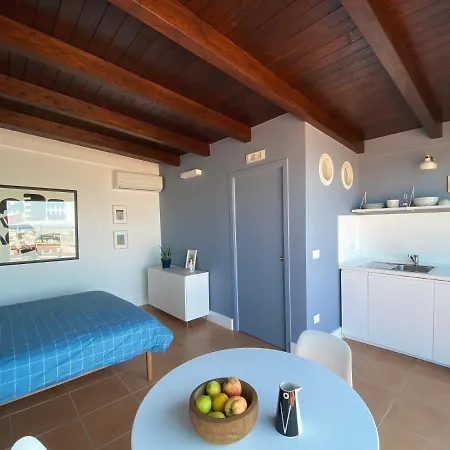 Re Vittorio Rooftop Apartamento Bari